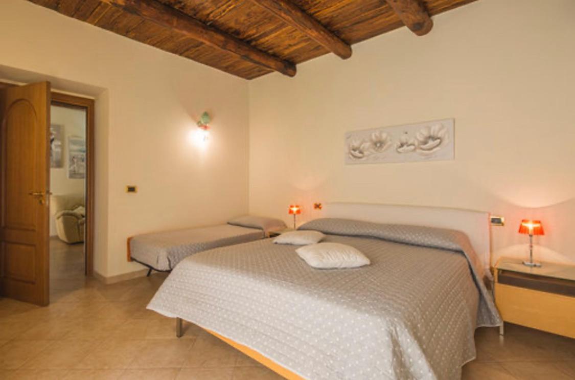 Le 8 Campane 2 Villa Salerno Buitenkant foto