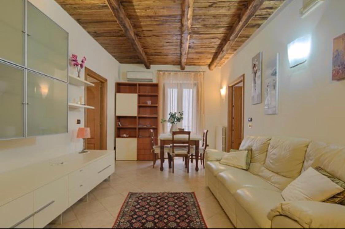 Le 8 Campane 2 Villa Salerno Buitenkant foto